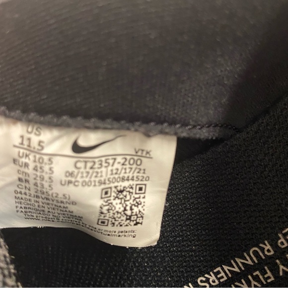 Nike React Infinity Running Shoes.Size 11.5 in excellent condition. - Picture 10 of 11